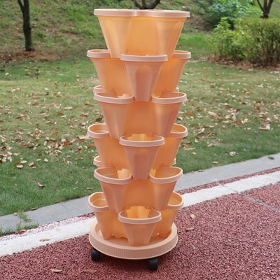 small plastic flower pots
